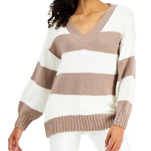 Hippie Rose Junior's Small Striped V-Neck Portobella Combo Sweater